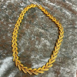 Women’s Necklace